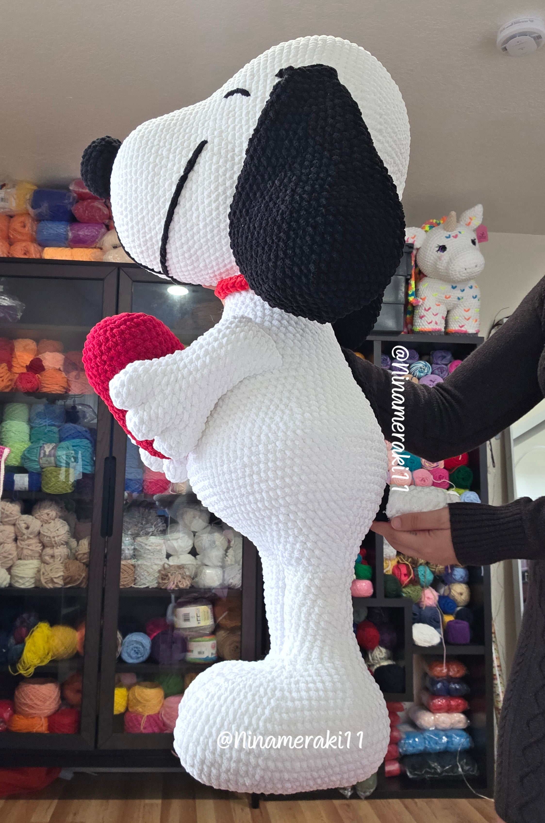handmade crochet snoopy
